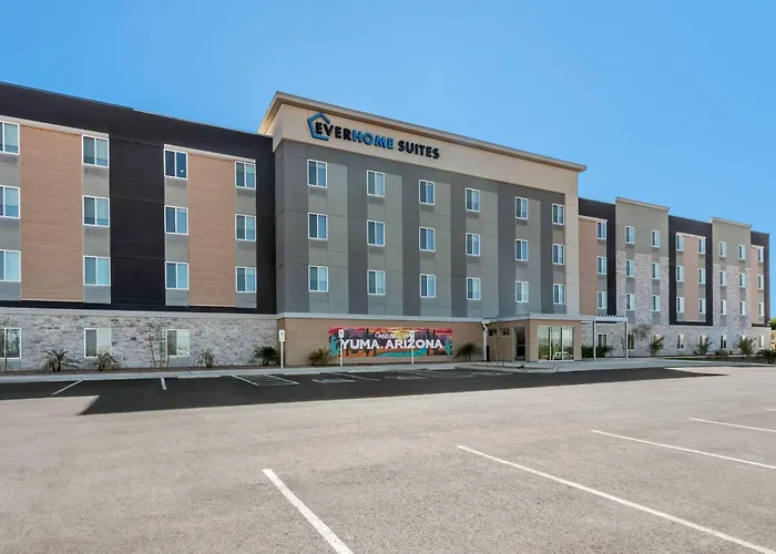 Everhome East I-8 By Choice 5*