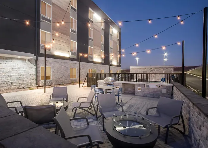 Everhome East I-8 By Choice Hotel