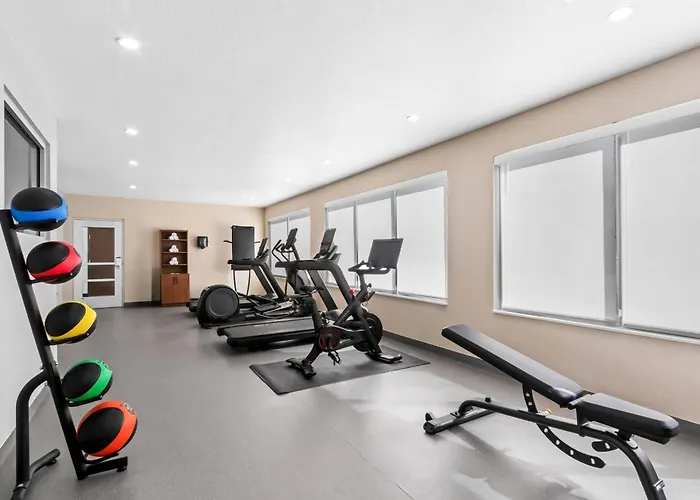 Hotel Everhome East I-8 By Choice 5*