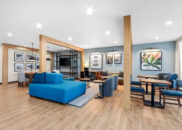 Everhome East I-8 By Choice Hotel